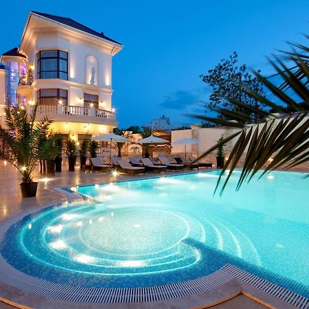 Villa Le Premier - Maestro Odesa Exterior foto